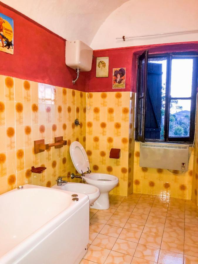 La Casa Di Vasco Bussana Vecchia Sanremo Exterior foto