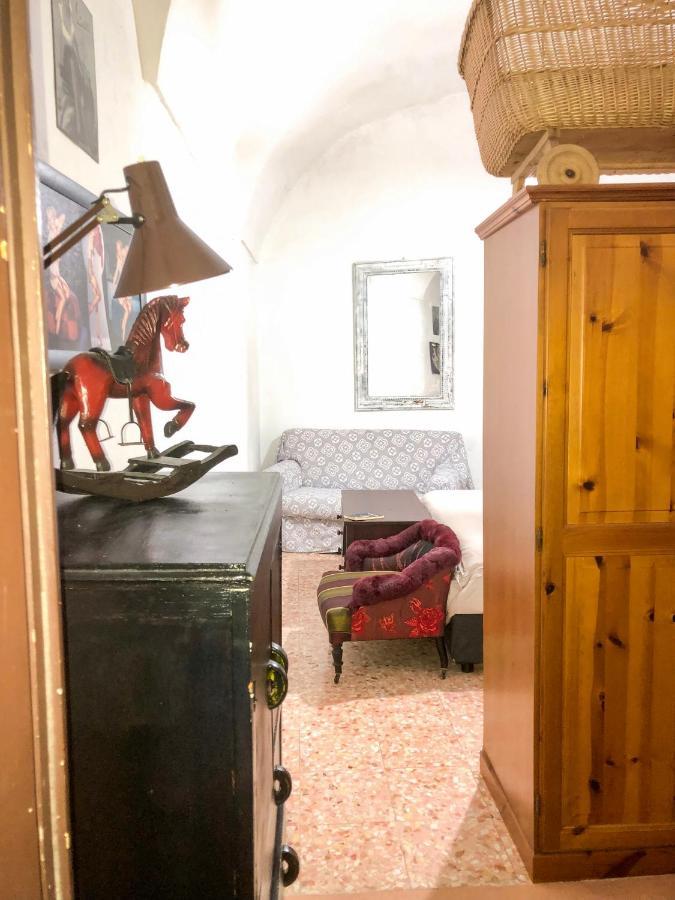 La Casa Di Vasco Bussana Vecchia Sanremo Exterior foto