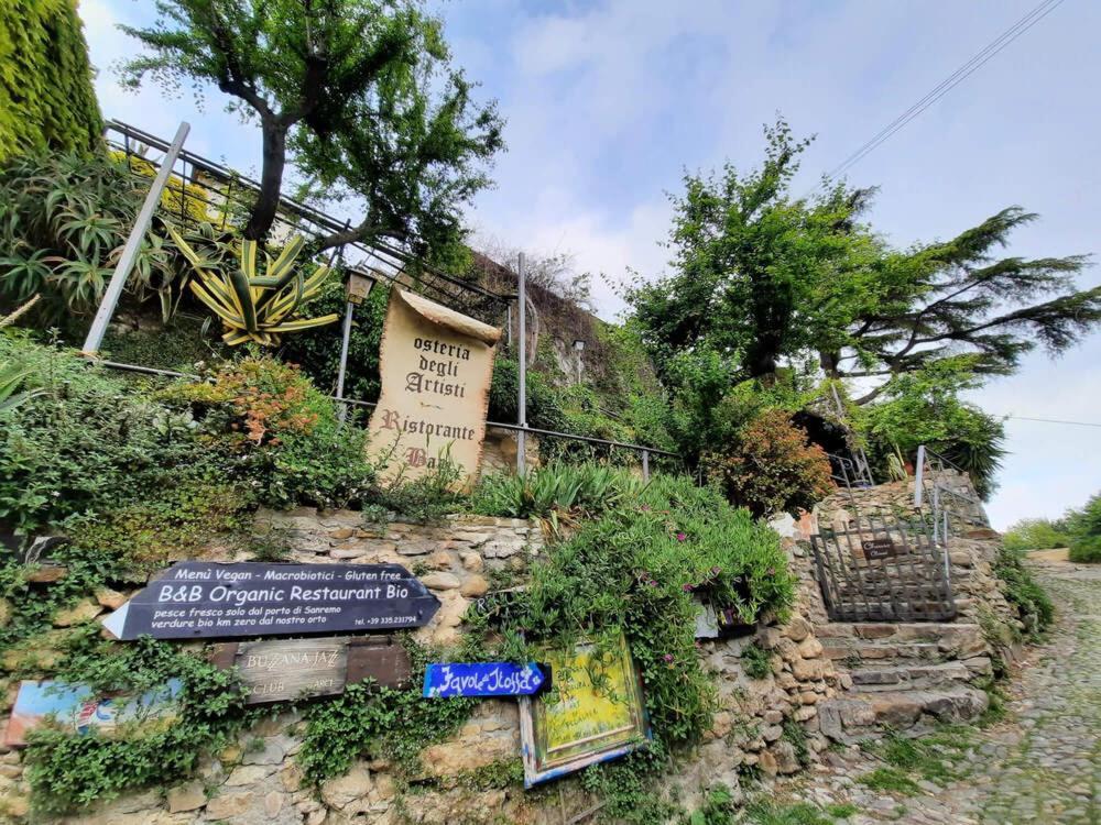 La Casa Di Vasco Bussana Vecchia Sanremo Exterior foto